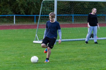 Bild 318 - B-Juniorinnen FSG FraWie hat Besuch aus Berlin